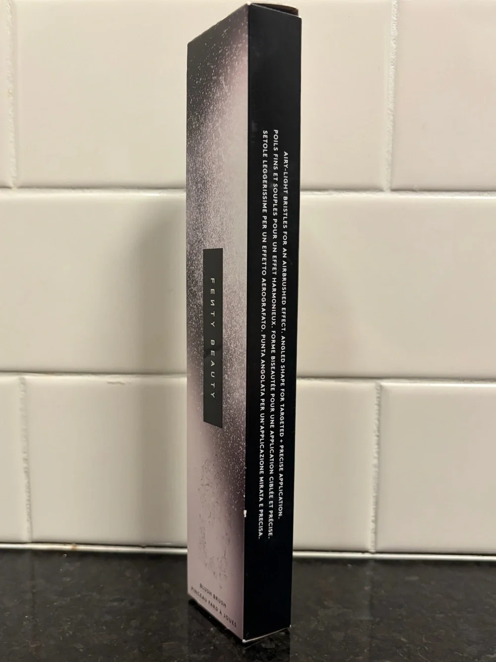 Fenty Beauty - The Blush Brush 155 - New in Box